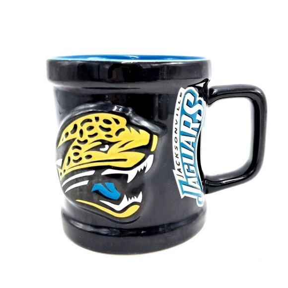 Jacksonville Jaguars 3D Raised Logo Mug -1999 NFLP - Picture 1 of 5